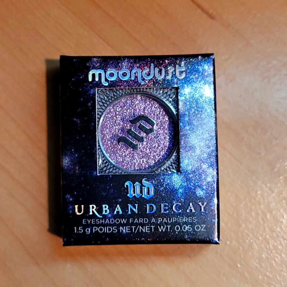 NEW Urban Decay *RARE* “Glitter Rock” Eyeshadow Single
